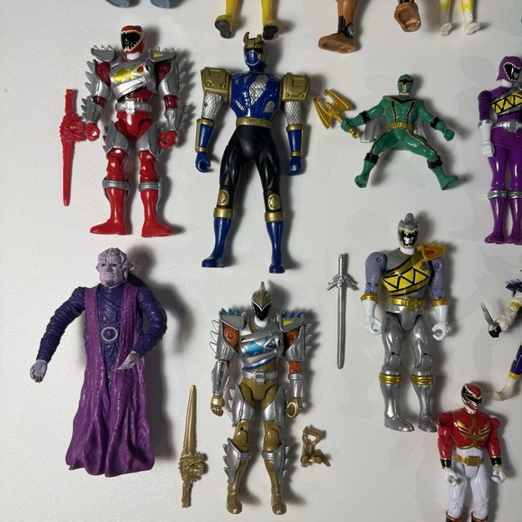 Vintage 90s Y2K Power Rangers Action Figures Lot w/ Accessories 20+ Pcs - Picture 3 of 16